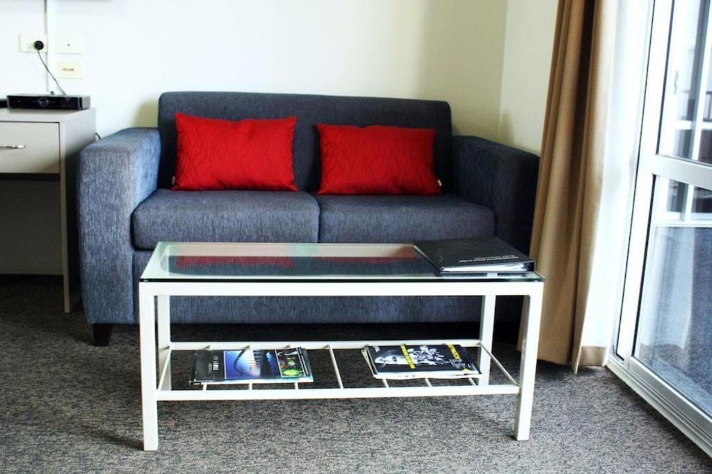 Hawera Central Motor Lodge Экстерьер фото