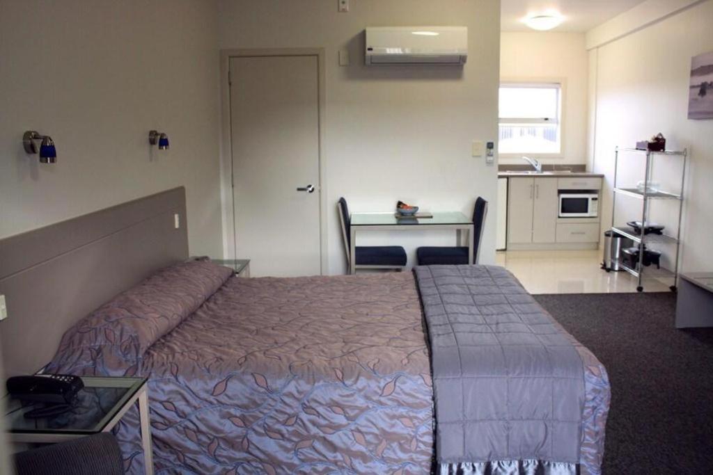 Hawera Central Motor Lodge Экстерьер фото