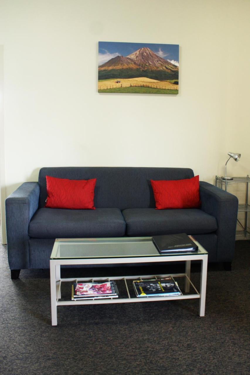 Hawera Central Motor Lodge Экстерьер фото